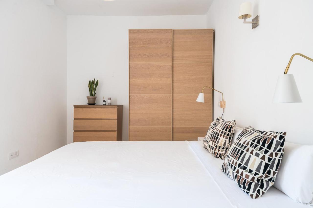 Spacious 3 Bed Apt In The Heart Of Sant Antoni 巴塞罗那 外观 照片