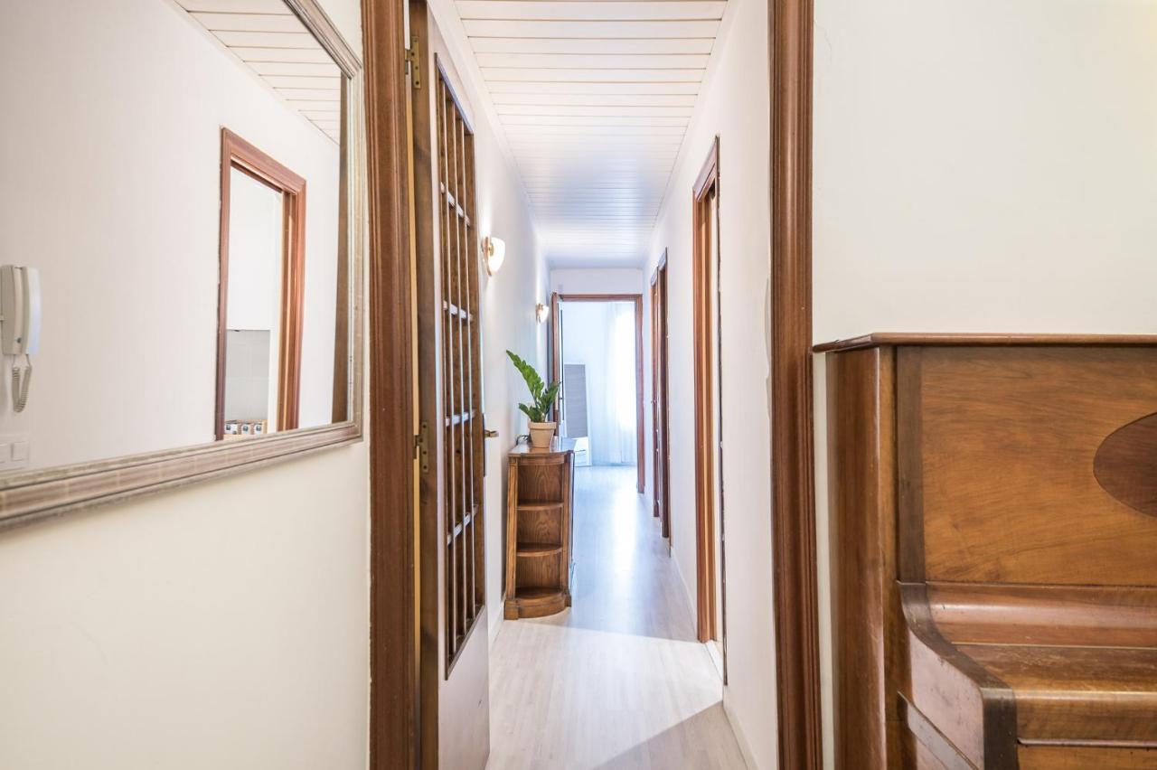 Spacious 3 Bed Apt In The Heart Of Sant Antoni 巴塞罗那 外观 照片